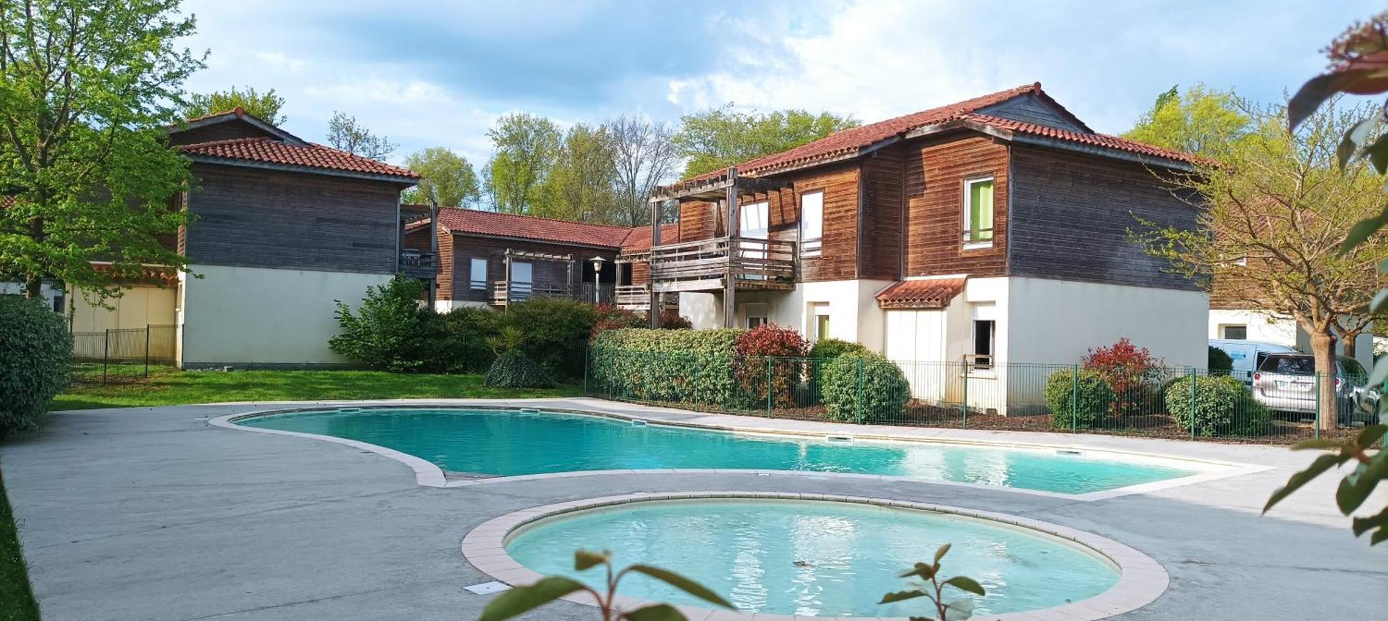 Les Terrasses Du Lac Piscine Et Vue Lac A4 Aureilhan  Exterior foto